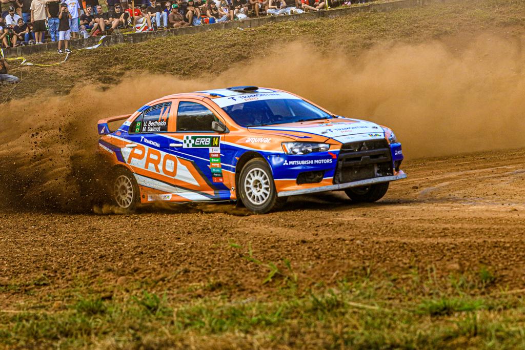 O Campeonato Sul-americano de Rally de Velocidade terá neste final de semana, sua segunda etapa na temporada. A cidade de Mina Clavero, em Córdoba, na Argentina, sediará a prova, um desafio importante na temporada. No grid estará a dupla Ulysses Bertholdo e Marcelo Dalmut. Os brasileiros representarão o país na disputa pela categoria RC2N (4x4), a bordo do Mitsubishi Lancer.