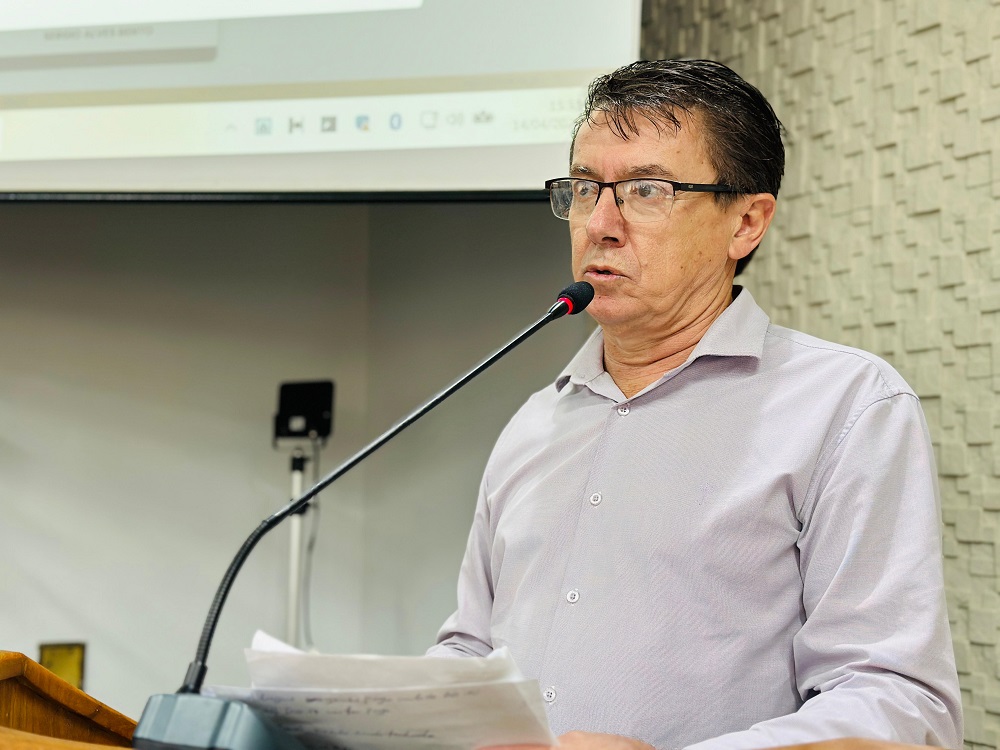 Com pedidos que envolvem desde infraestrutura viária até direitos de acesso e valorização da enfermagem, o vereador Balen da Feira (PT) apresentou, na sessão ordinária de terça-feira (14), três encaminhamentos considerados prioritários para o município.